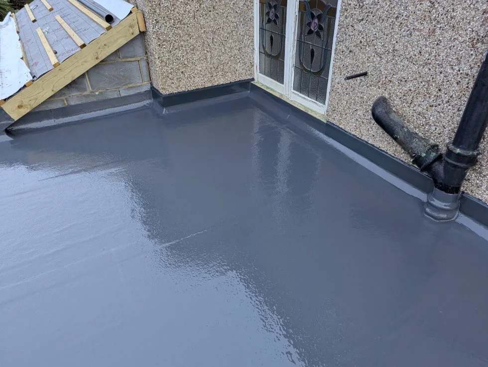 GRP flat roof by Smartseal Flat Roofing, Epsom