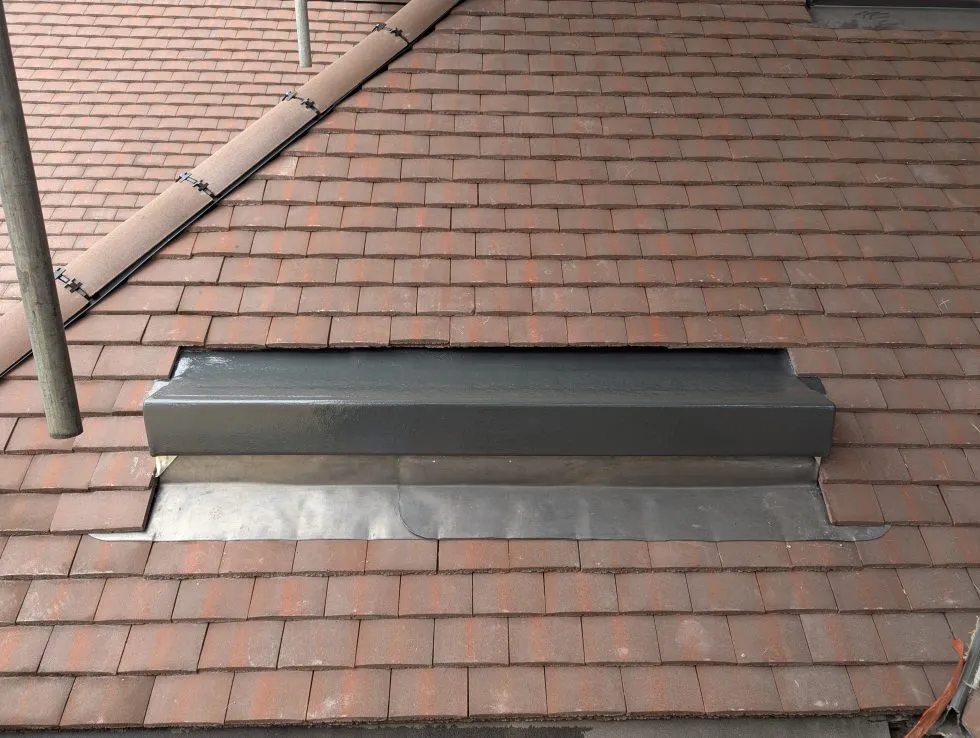 GRP flat roof by Smartseal Flat Roofing, Epsom