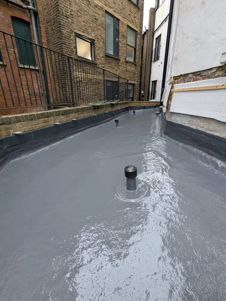 GRP roof overlay by Smartseal Flat Roofing, Shoreditch